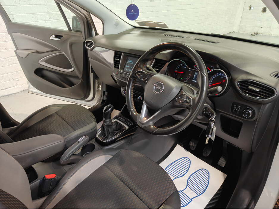 2019 Opel Crossland X - image 14