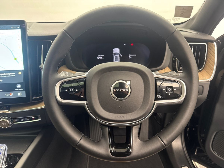 2026 Volvo XC60 T6 PLUS BRIGHT *TOWBAR AND SIDESTEPS* €160 PER WEEK ON PCP €76,995