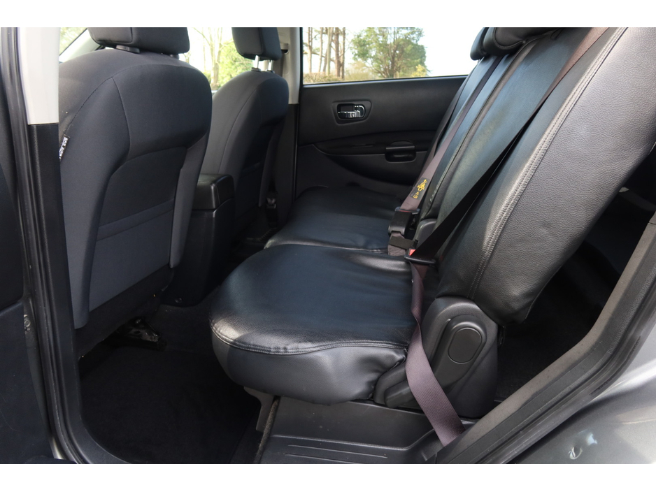 2012 Nissan Qashqai +2 - image 14