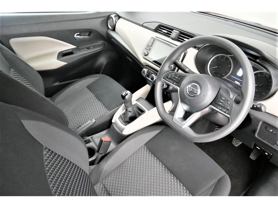 2019 Nissan Micra - image 13