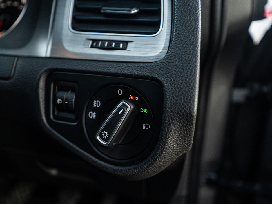 2015 Volkswagen Golf 152 VW Golf 1.6tdi/New NCT/1yr warranty €10,888