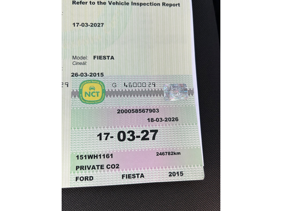 2015 Ford Fiesta - image 5