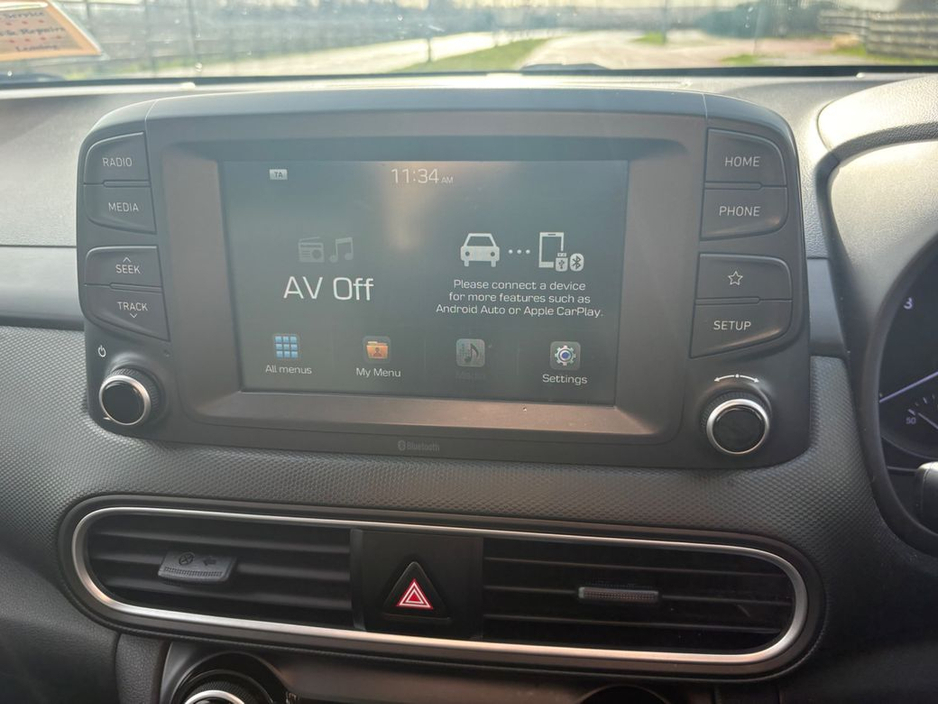 2020 Hyundai Kona Kauai Executive 5DR, Rear Parking Sensors, Air Conditioning, Bluetooth, Multi-Function Steering Wheel, Alloy Wheels, Lane Departure Warning, €21,900