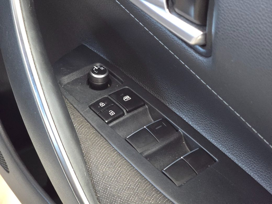 2023 Toyota Corolla Hybrid Luna H/B Automatic €24,750