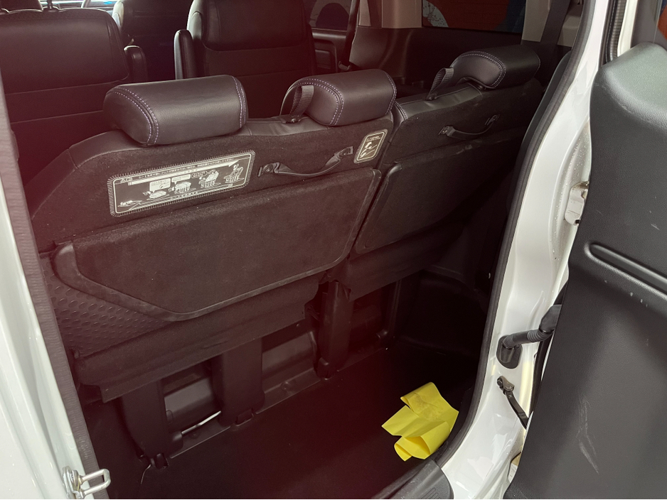 2019 Honda Stepwagon €25950 2019 HONDA STEPWAGON HYBRID G EX SENSING BLACK STYLE 2.0 AUTOMATIC / CRUISE CONTROL / REVERSE CAMERA / AUTOMATIC DOORS / 7 SEATS €25,950