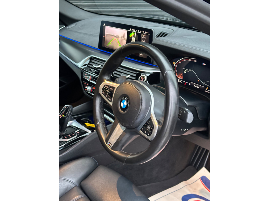 2021 BMW 5 Series  €40,995