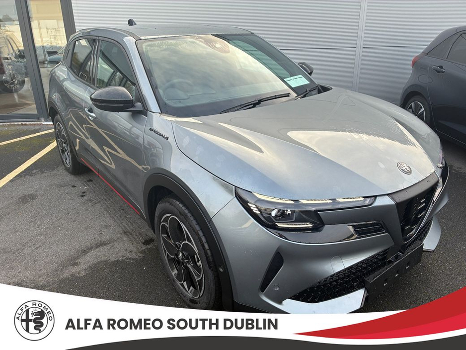 2026 Alfa Romeo Junior "ELETTRICA SPECIALE" Electric EV, 54kW, 156bhp €36,995