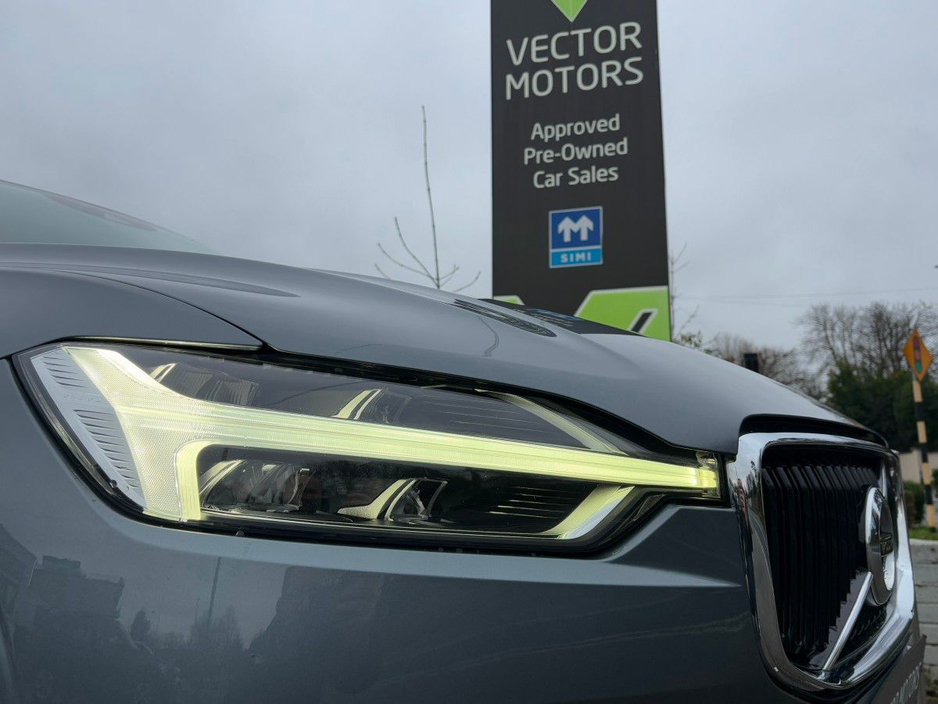 2018 Volvo XC60 - image 21