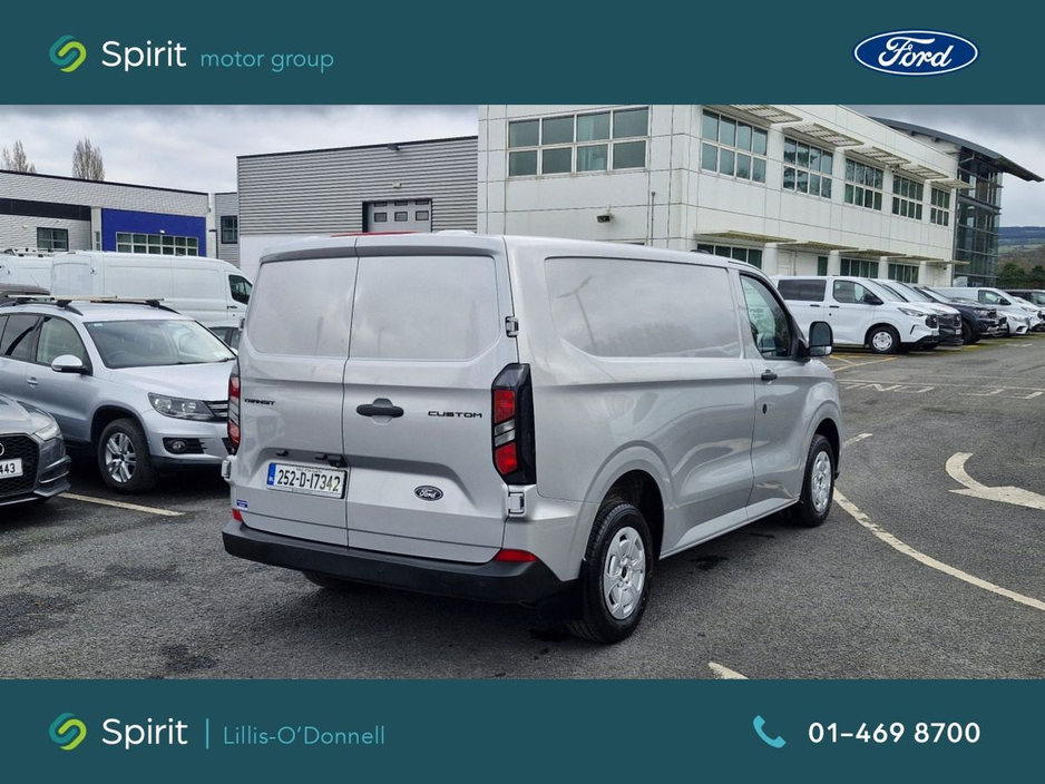 2025 Ford Transit - image 12