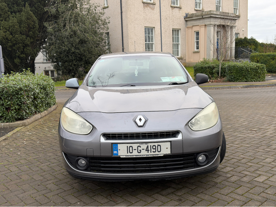 2010 Renault Fluence 1.5 DCI 86 ROYALE 4DR €990