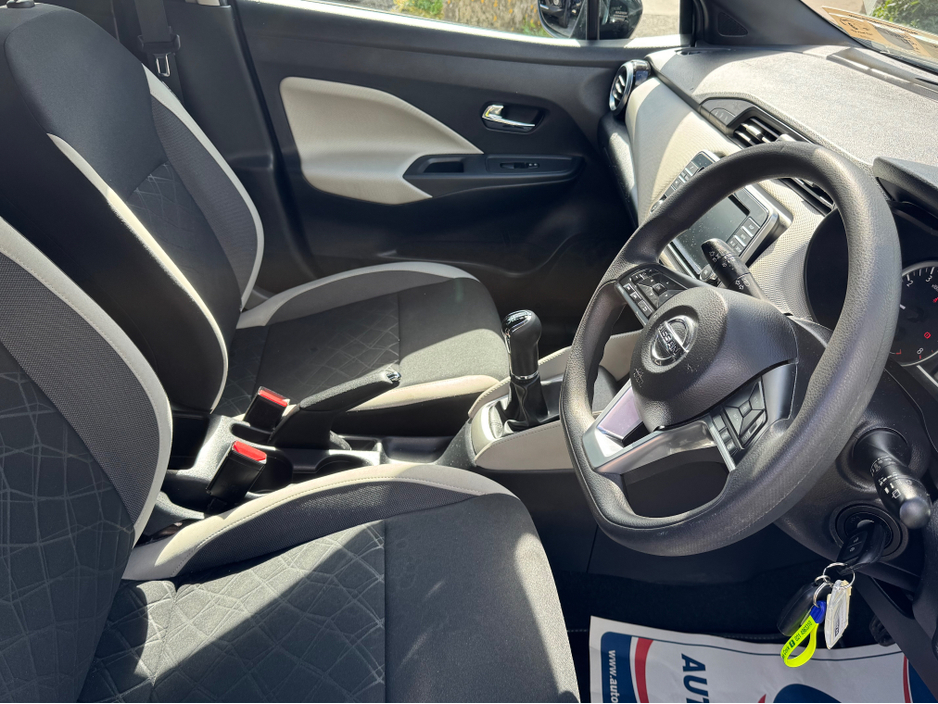 2018 Nissan Micra - image 9