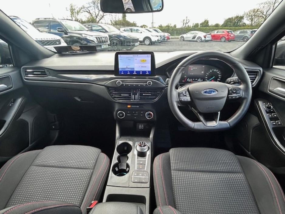 2021 Ford Focus - image 13