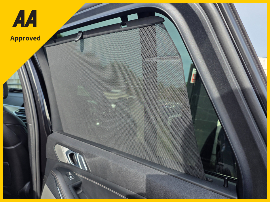 2019 BMW X5 - image 20