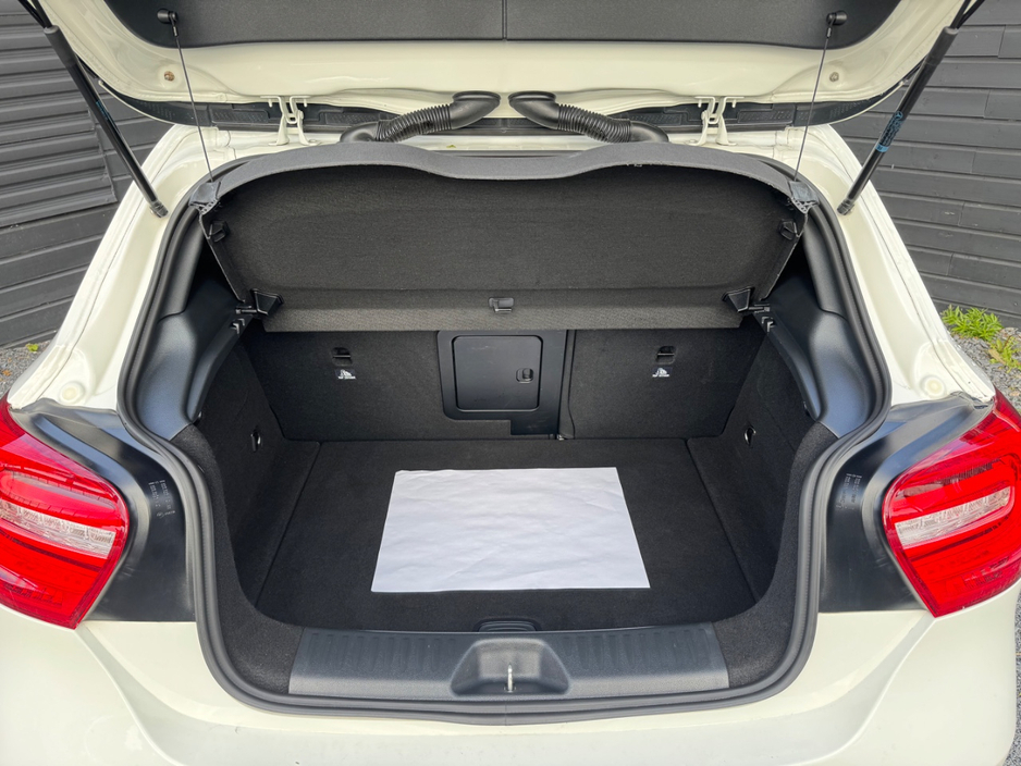 2014 Mercedes-Benz A Class - image 20