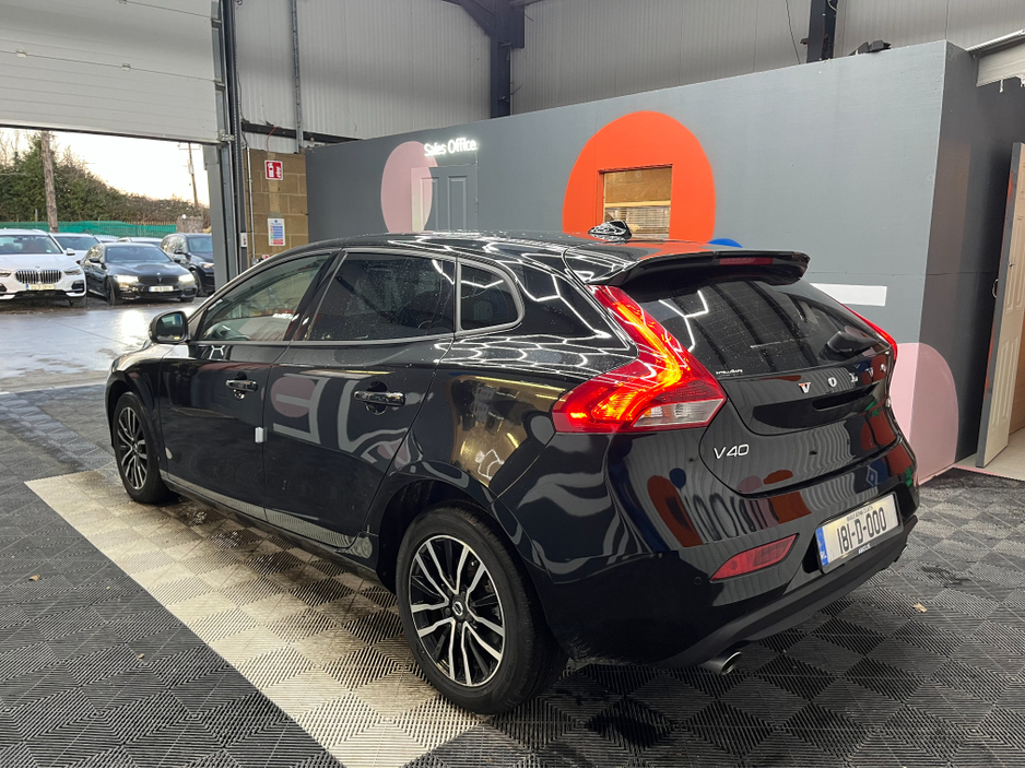 2018 Volvo V40 €16950! 2018 VOLVO V40 D4 NAVI ED 2.0 AUTOMATIC / REVERSE CAMERA / CRUISE CONTROL €16,950