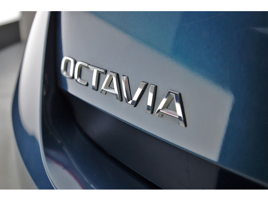 2023 Skoda Octavia 1.0TSI AMBITION 110BHP 6SPD €25,890