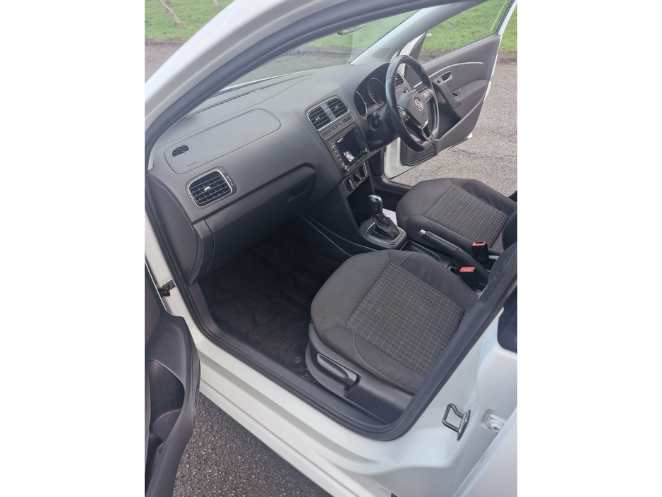 2014 Volkswagen Polo DBA-6RCJZ 5DR AUTO €8,995