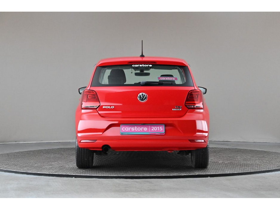 2015 Volkswagen Polo - image 8