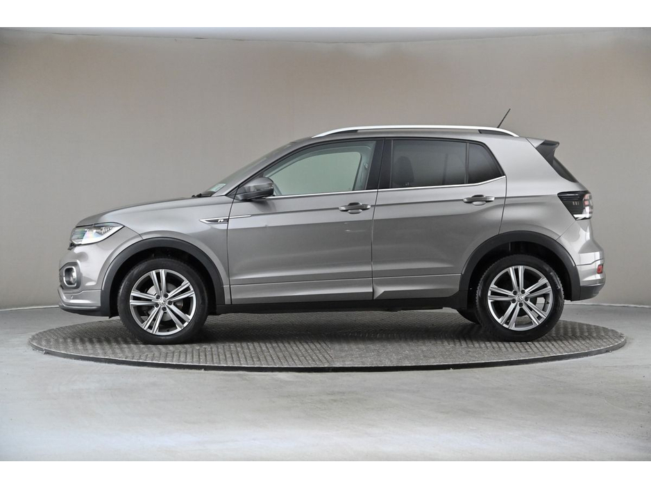 2020 Volkswagen T-Cross - image 5