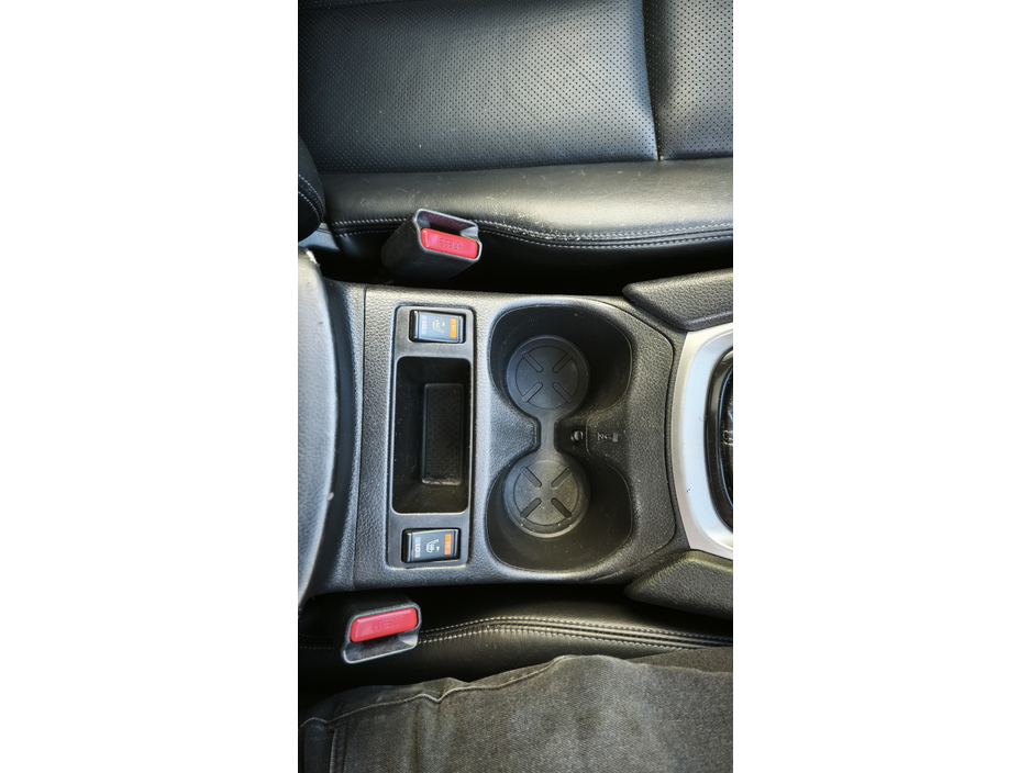 2014 Nissan X-Trail - image 25