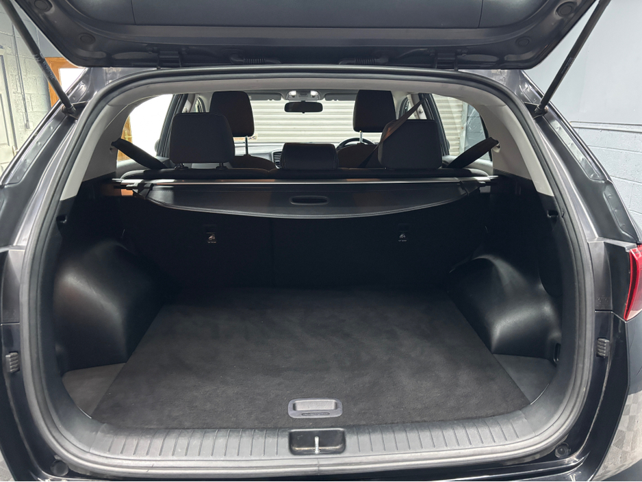 2017 Kia Sportage - image 4