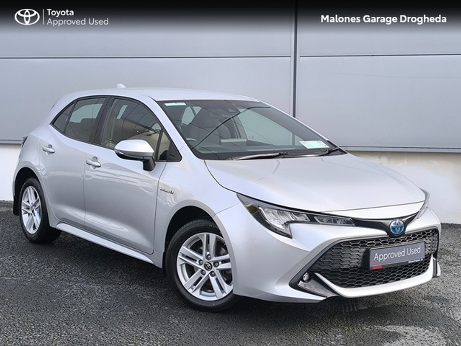 2023 Toyota Corolla 1.8 Hybrid Luna Call Now 041 980 2420 €25,950
