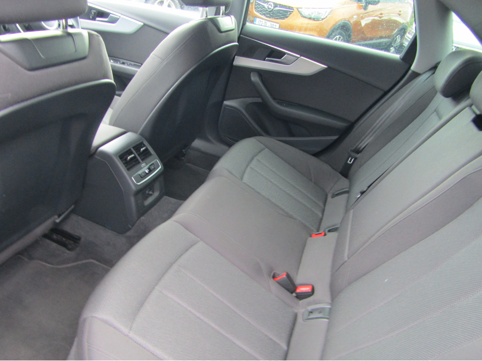 2022 Audi A4 - image 12