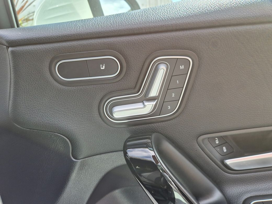 2020 Mercedes-Benz A Class - image 28