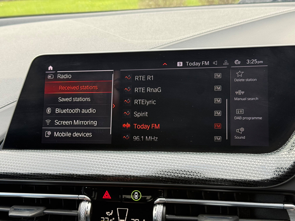 2021 BMW 1 Series - image 13