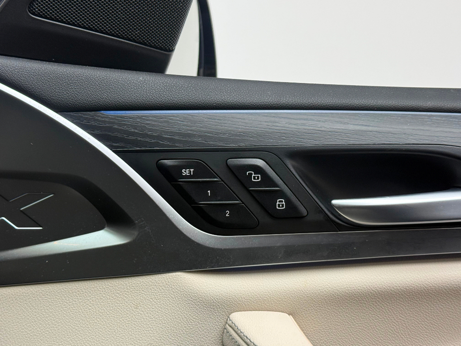 2022 BMW X3 - image 20