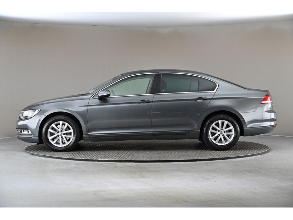 2016 Volkswagen Passat 1.6 TDI COMFORTLINE 120BHP M6F 6SPD €13,890