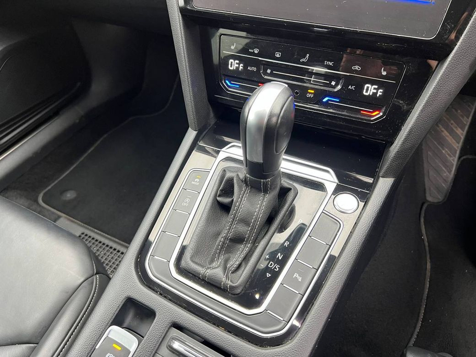 2022 Volkswagen Arteon - image 11