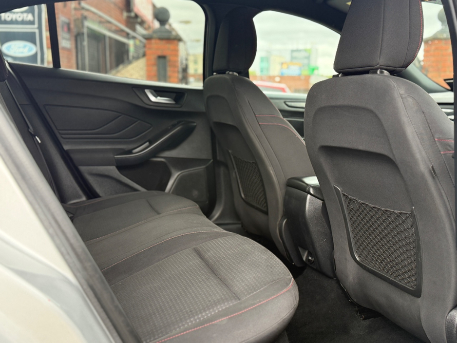 2021 Ford Focus - image 22