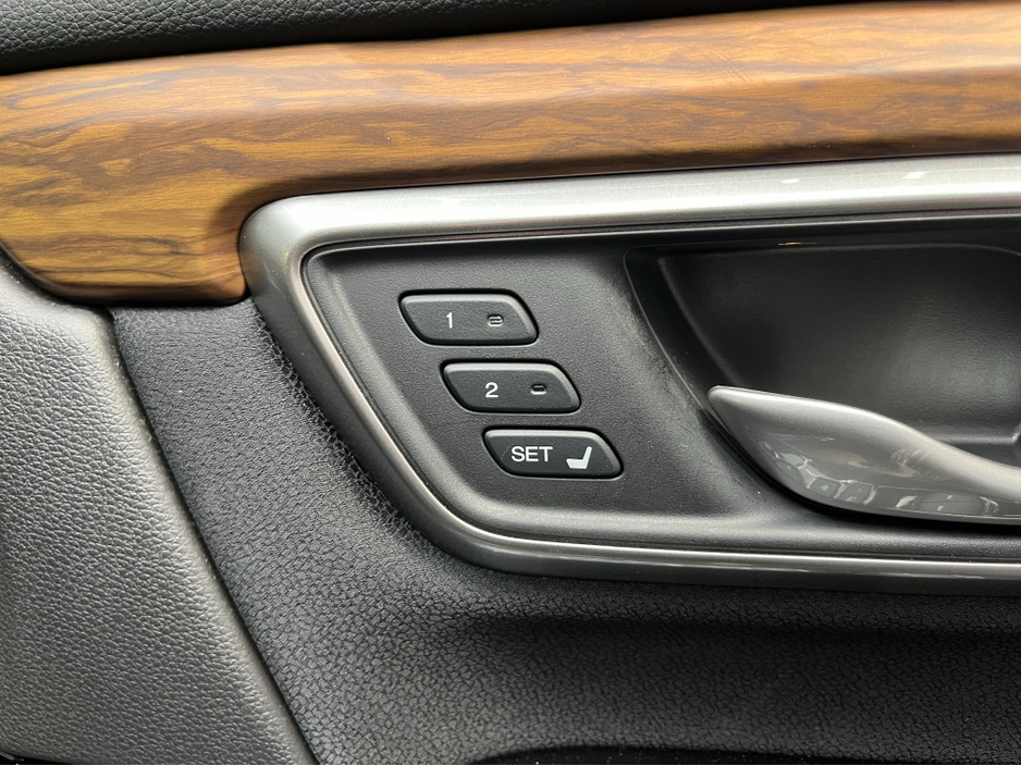 2019 Honda CR-V - image 12
