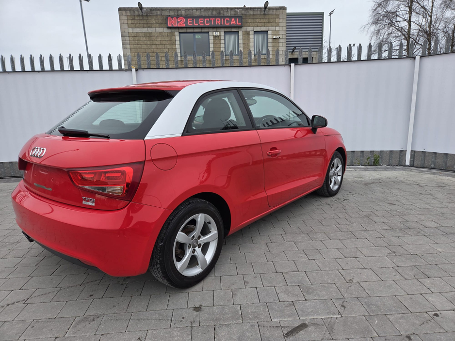 2012 Audi A1 - image 12