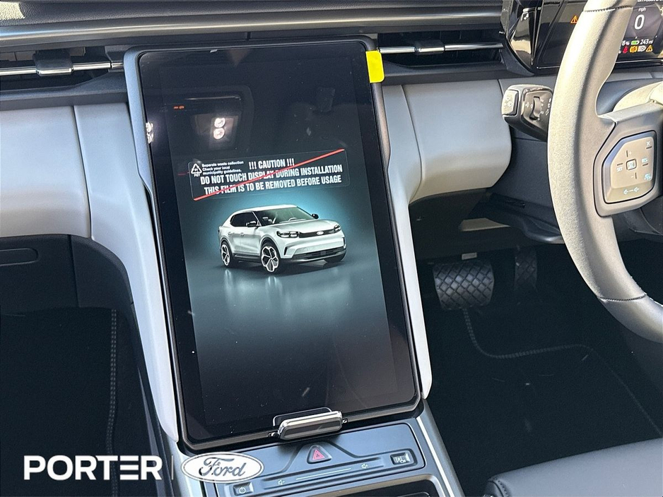 2026 Ford Capri - image 16