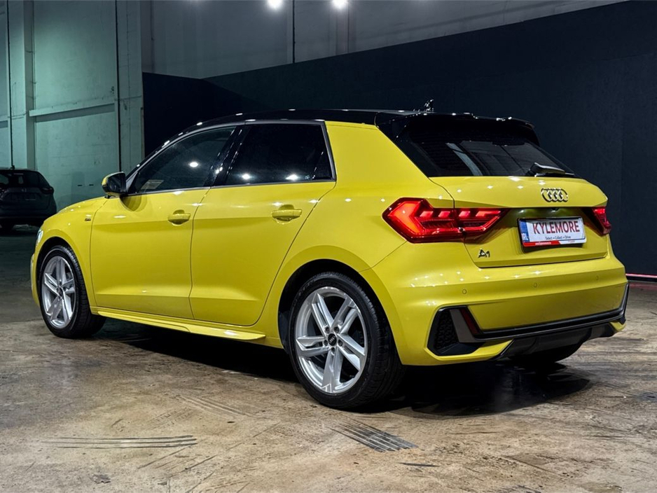 2022 Audi A1 S-LINE - YELLOW/BLACK TWO TONE - PADDLE SHIFT - CRUISE CONTROL - HEATED SEAT - DIGITAL DASH - REVERSE CAMERA €25,950