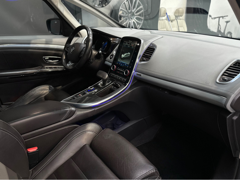 2016 Renault Espace - image 13