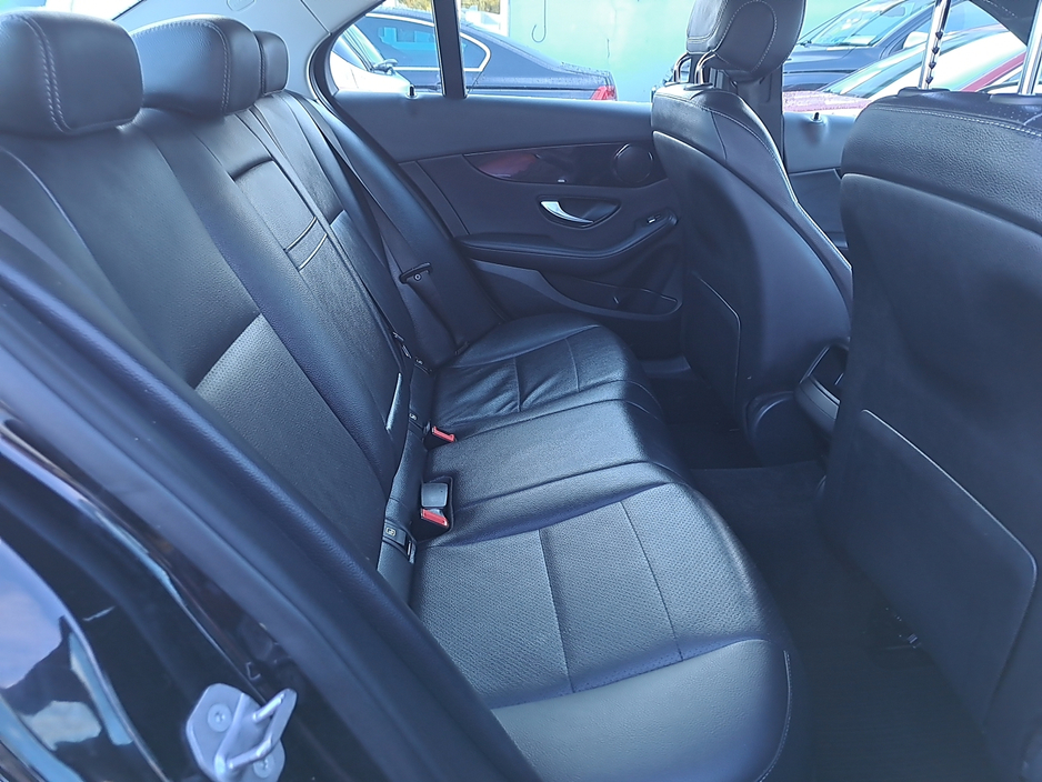 2018 Mercedes-Benz C Class Executive SE with full leather seats, 2.0 diesel saloon. €17,950