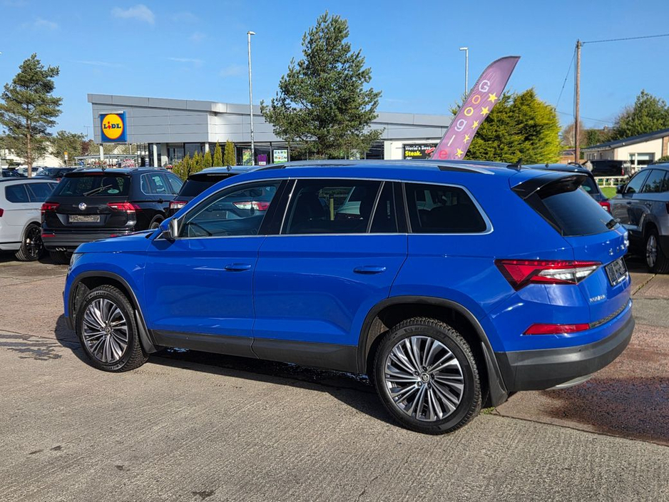 2022 Skoda Kodiaq - image 4