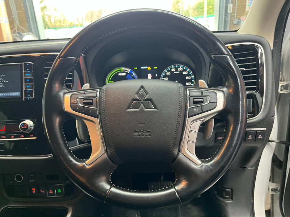 2020 Mitsubishi Outlander €24950! 2020 MITSUBISHI OUTLANDER PHEV G 2.4 AUTOMATIC / CRUISE CONTROL / 360° PARKING CAMERA / PADDLE SHIFTERS / ELECTRIC HEATED SEATS / HEATED STEERING WHEEL €24,950