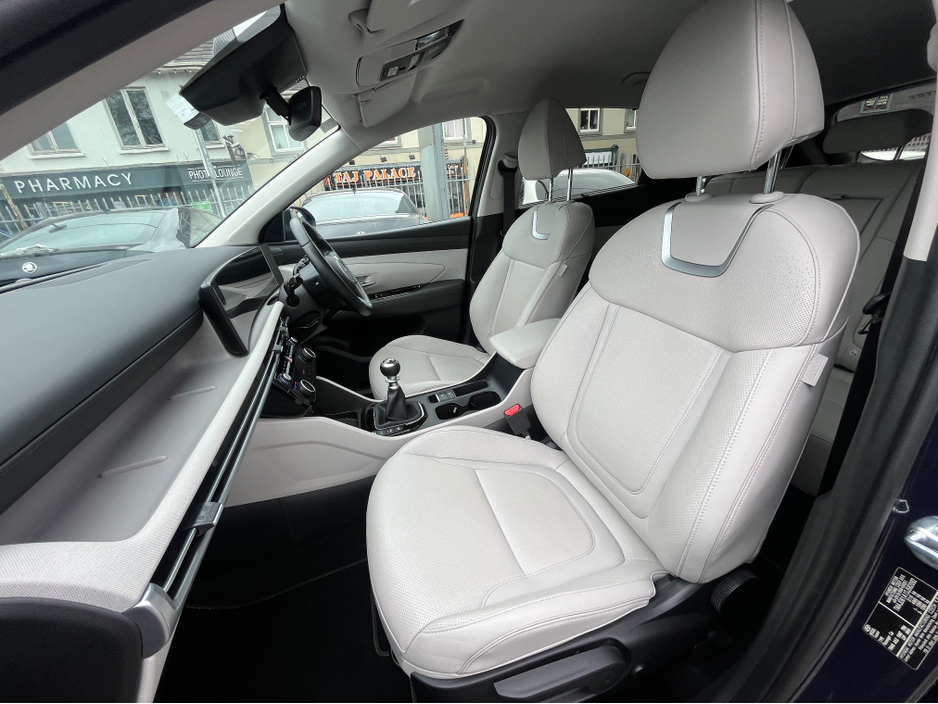 2025 Hyundai Tucson - image 36