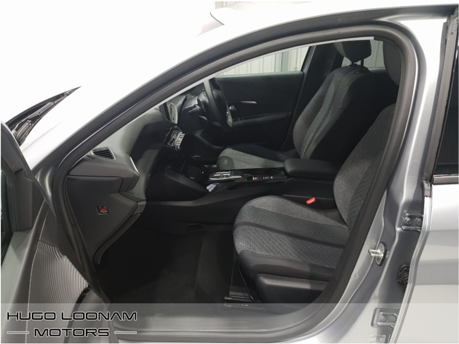 2026 Peugeot 208 Allure Hybrid 110bhp e-DCS6 €31,200