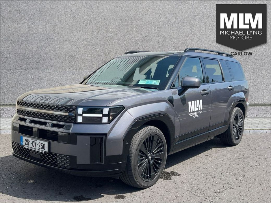 2025 Hyundai Santa Fe 1.6 PHEV 4WD Premium €63,995