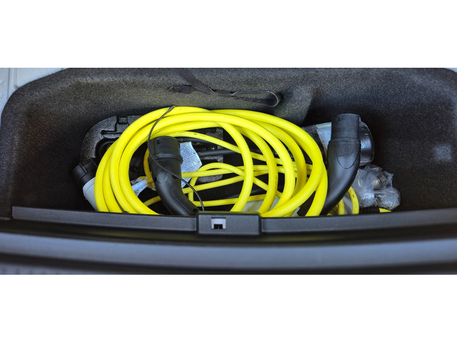 2023 Volkswagen ID.4 - image 14