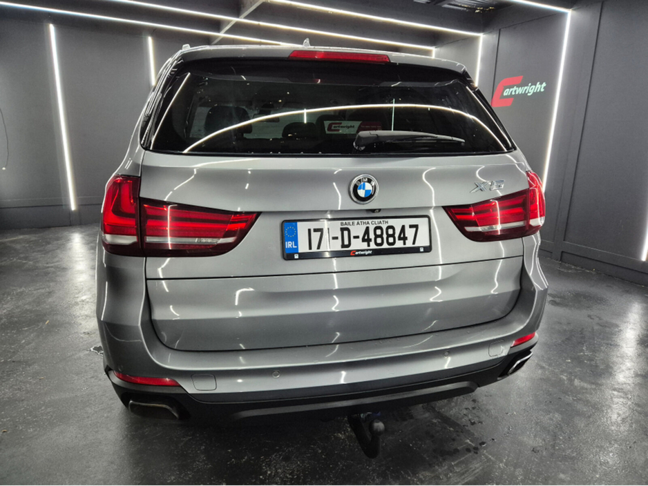 2017 BMW X5 - image 6