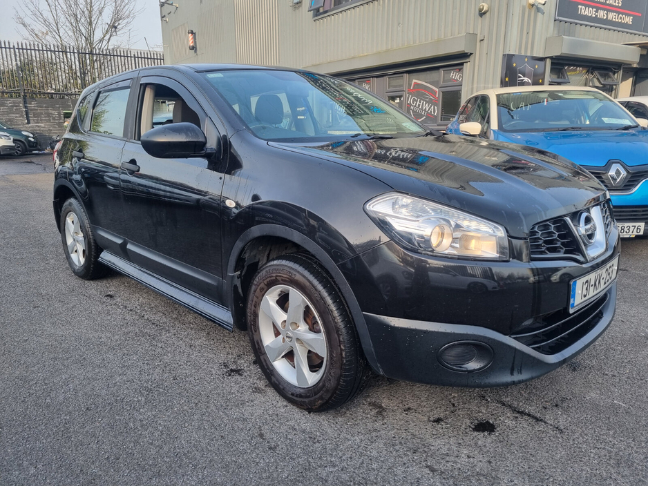 2013 Nissan Qashqai - image 8