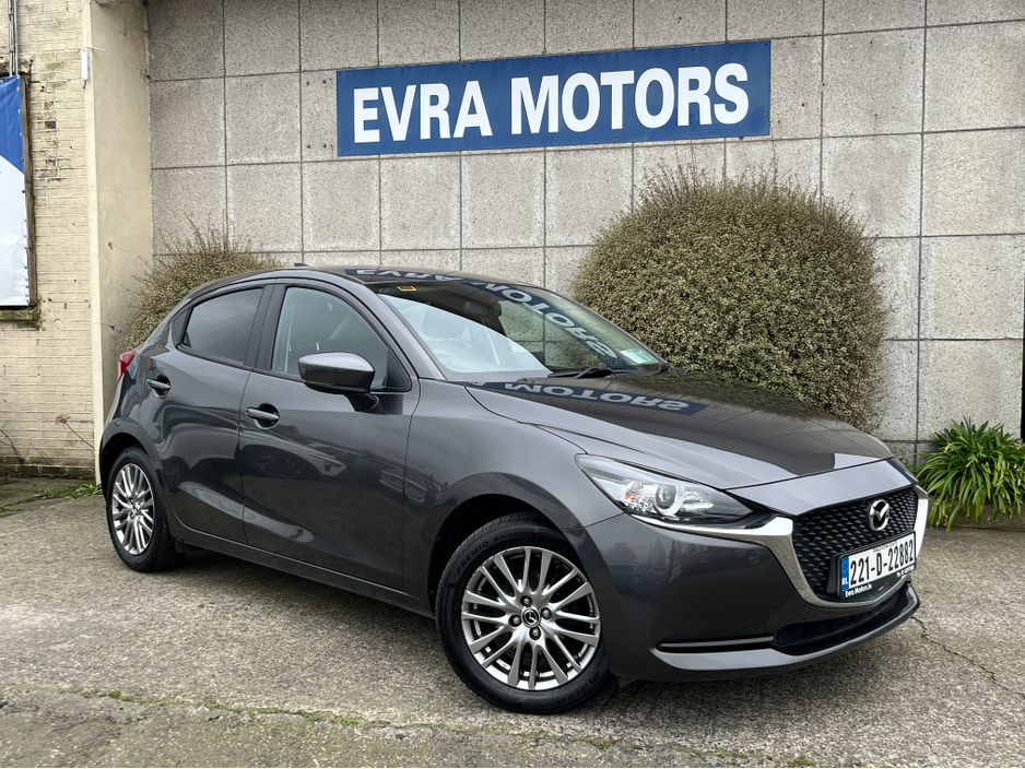 2022 Mazda Mazda2 - image 4