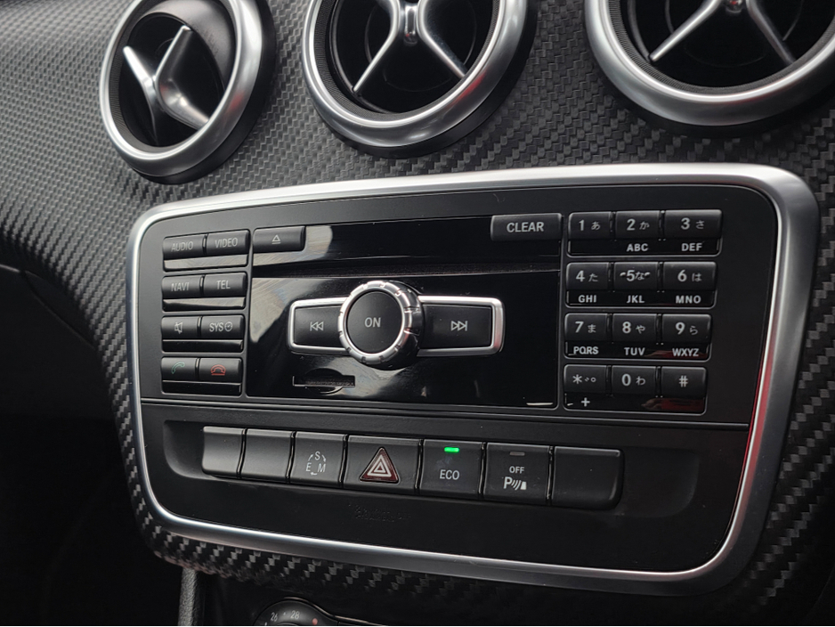 2013 Mercedes-Benz A Class ( 132 REG A180 AMG LINE  HALF LEATHER SEATS  / HI SPEC / SYSTEM LOW ROAD TAX BAND / SIMI DEALER €13,450