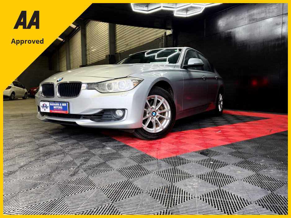 2015 BMW 3 Series - image 5